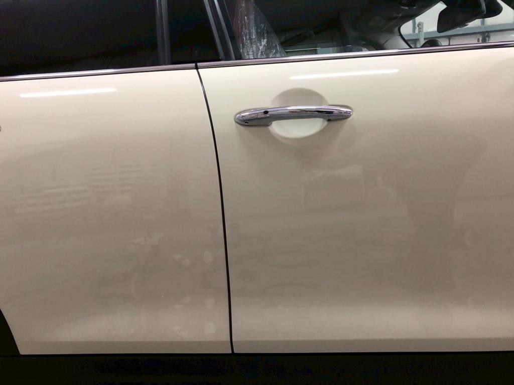  ＢＭＷ　ミニ へこみ修理後