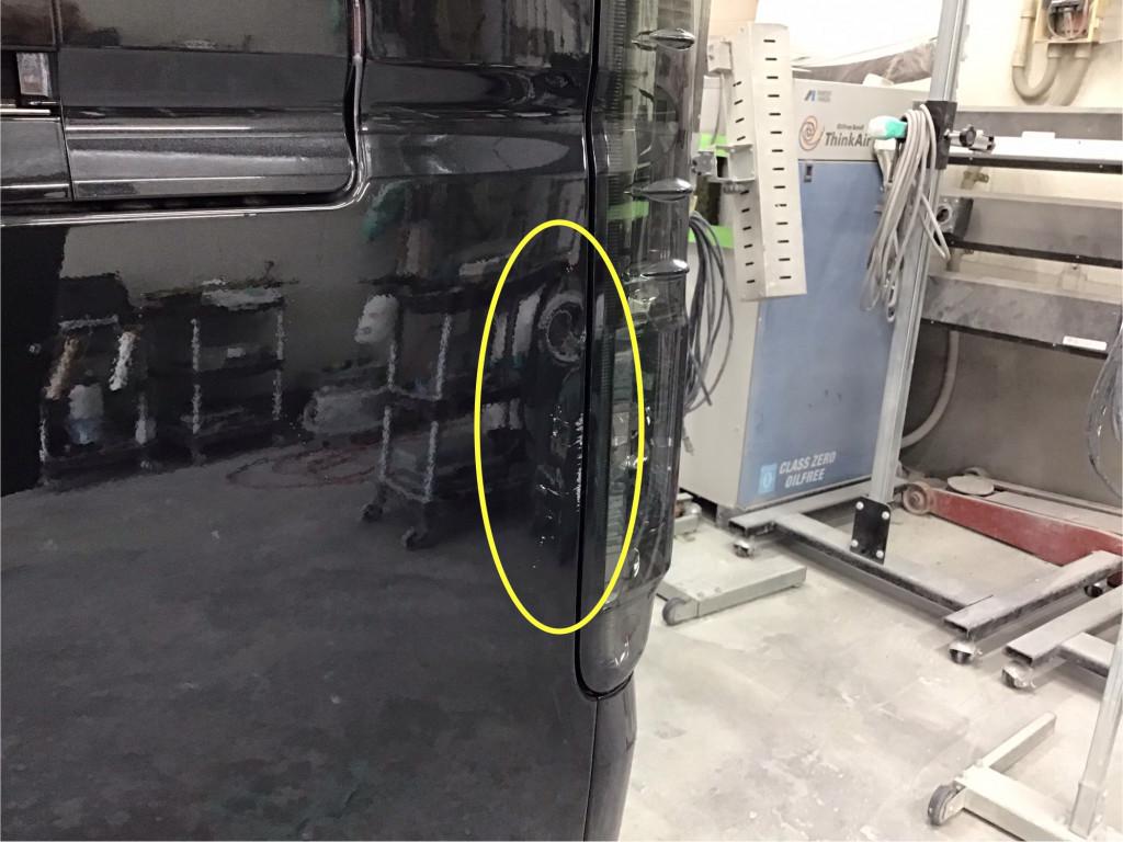  ハイエースバン へこみ修理前