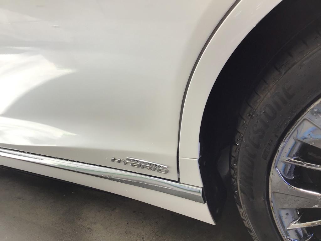  レクサス　ＬＳ５００ｈ へこみ修理後