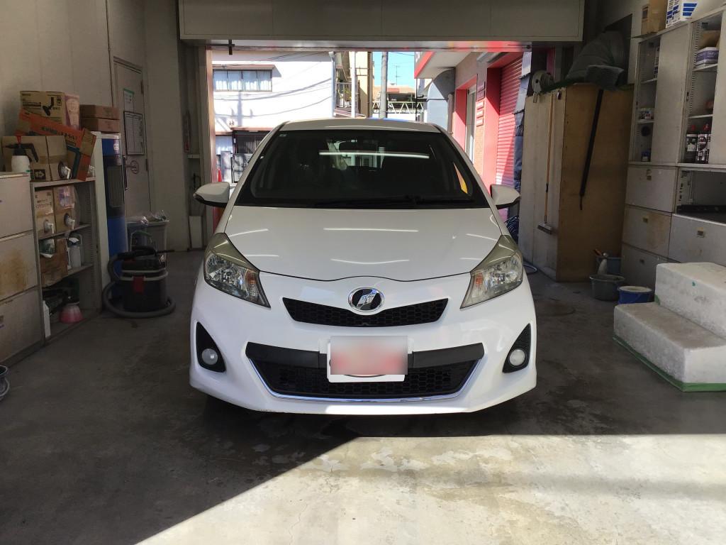 トヨタ ヴィッツ バンパー エグレ