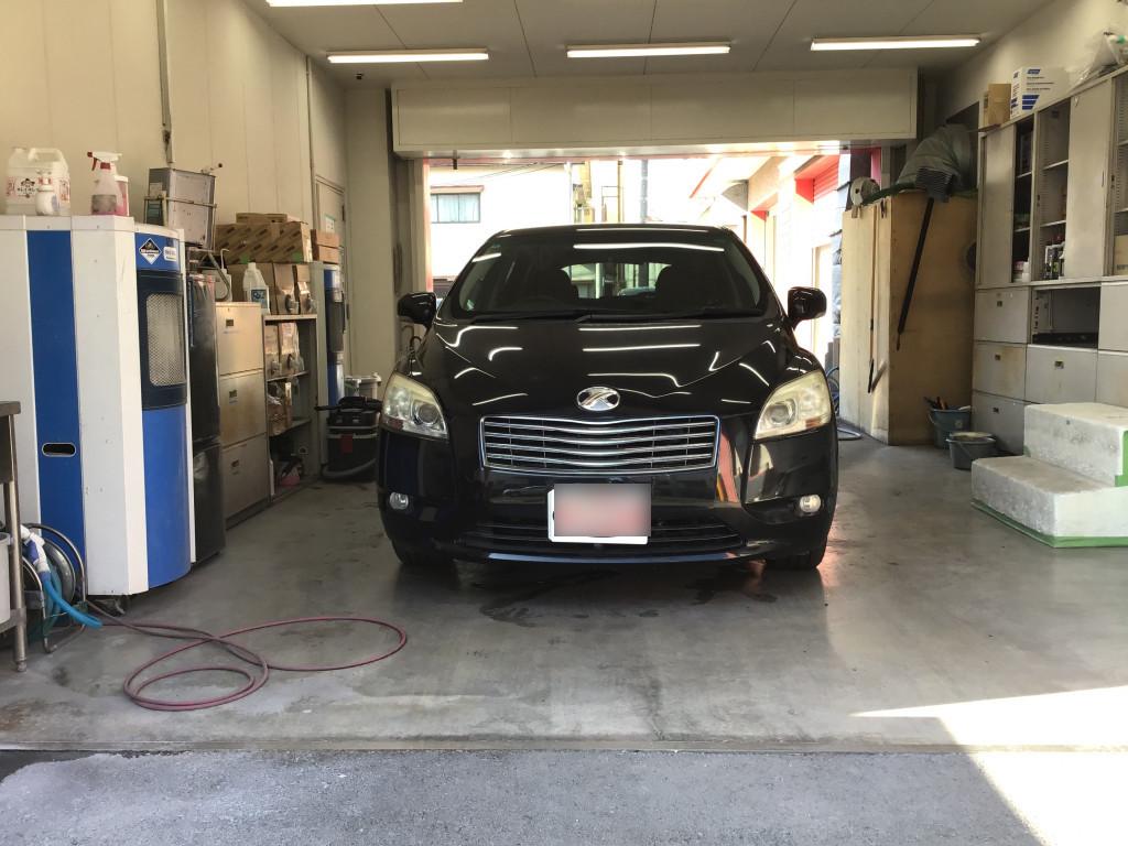 トヨタ マークＸ　ジオ フェンダー 線キズ