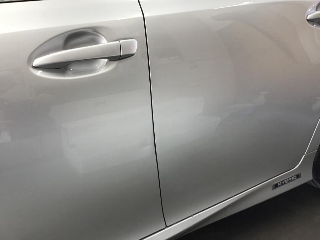  レクサス　ＧＳ３００ｈ へこみ修理後