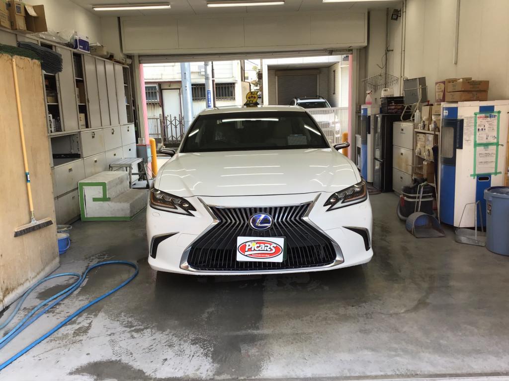 レクサス レクサス　ＥＳ３００ｈ フェンダー へこみ