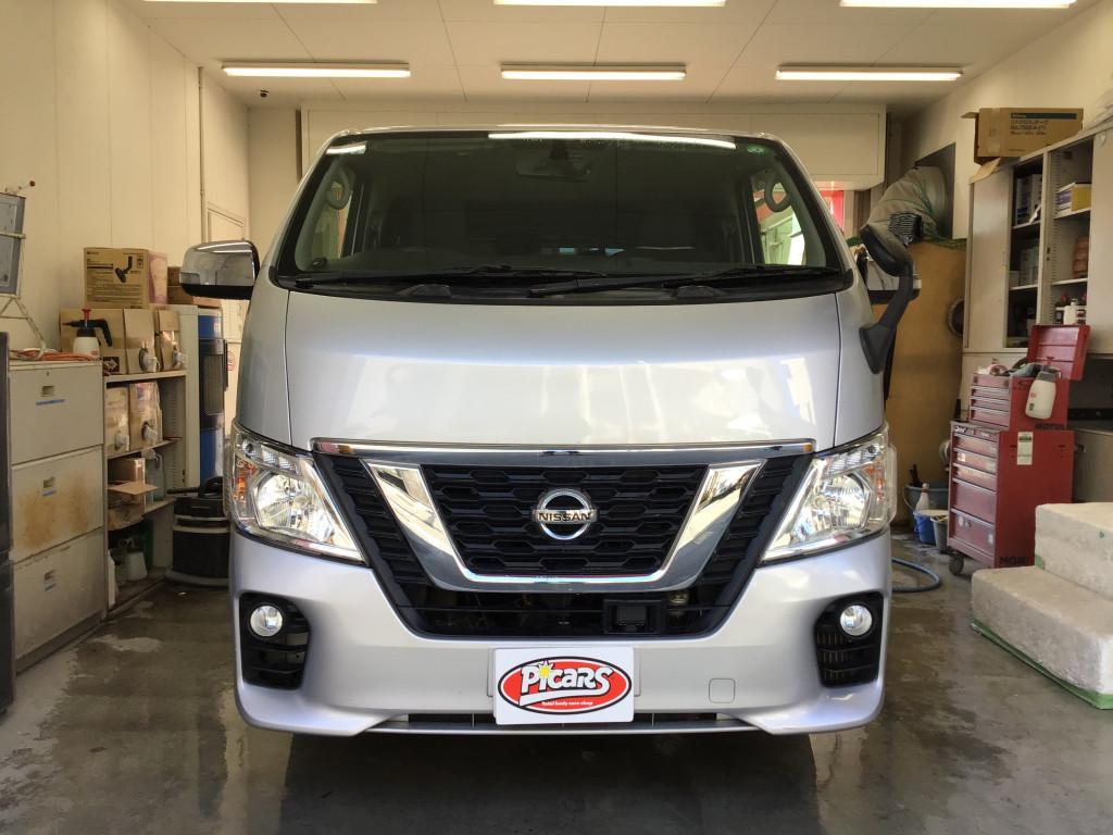 日産 ＮＶ３５０キャラバン フェンダー へこみ