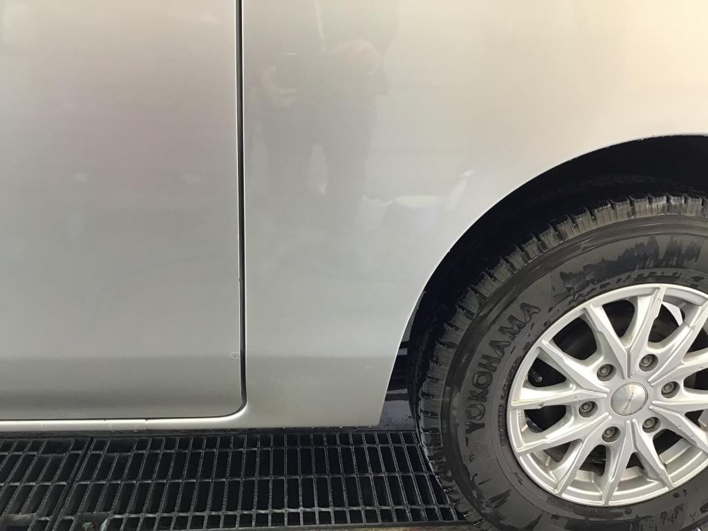  ＮＶ３５０キャラバン へこみ修理後