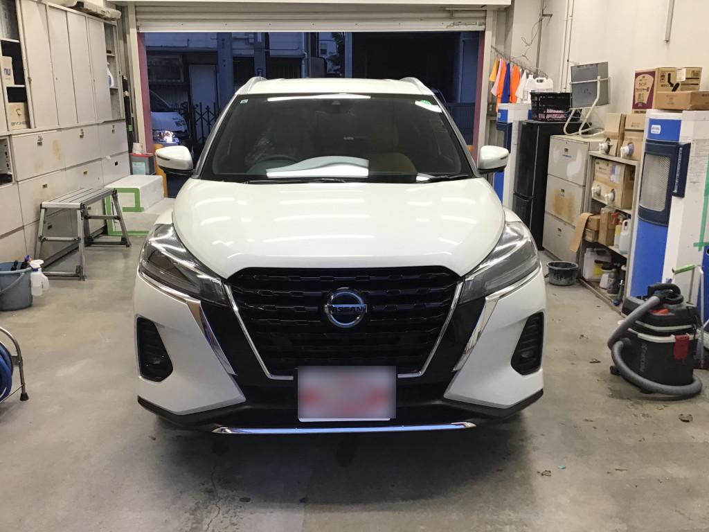 日産 ＫＩＣＫＳ ドア へこみ