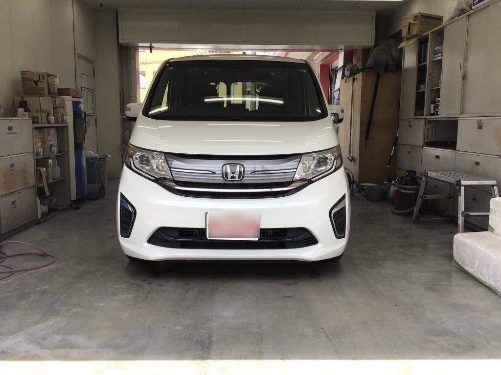 ホンダ ステップワゴン ドア へこみ