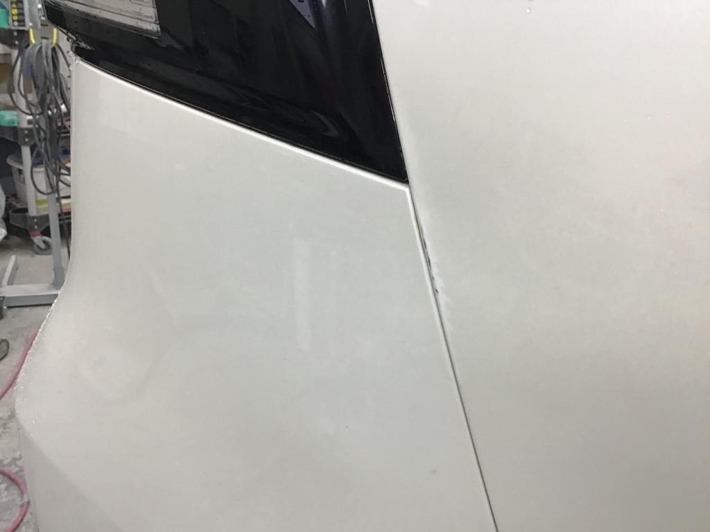  ランドクルーザープラド へこみ修理前
