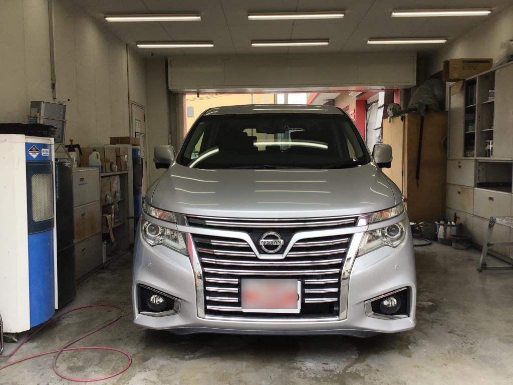 日産 エルグランド ドア へこみ
