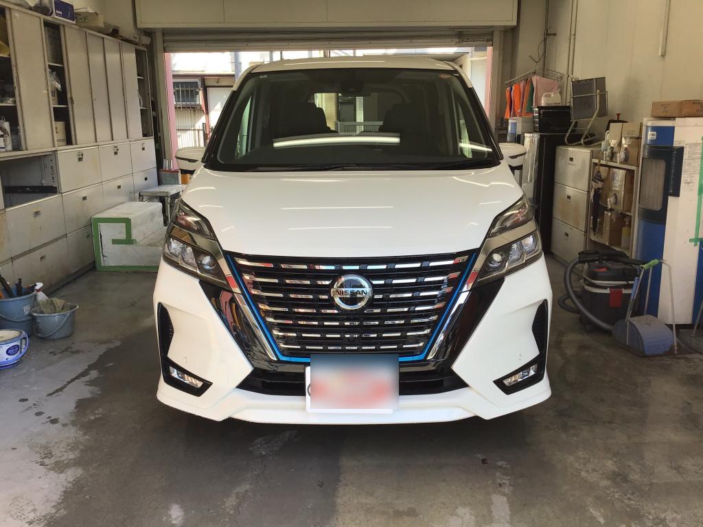 日産 セレナ ドア へこみ