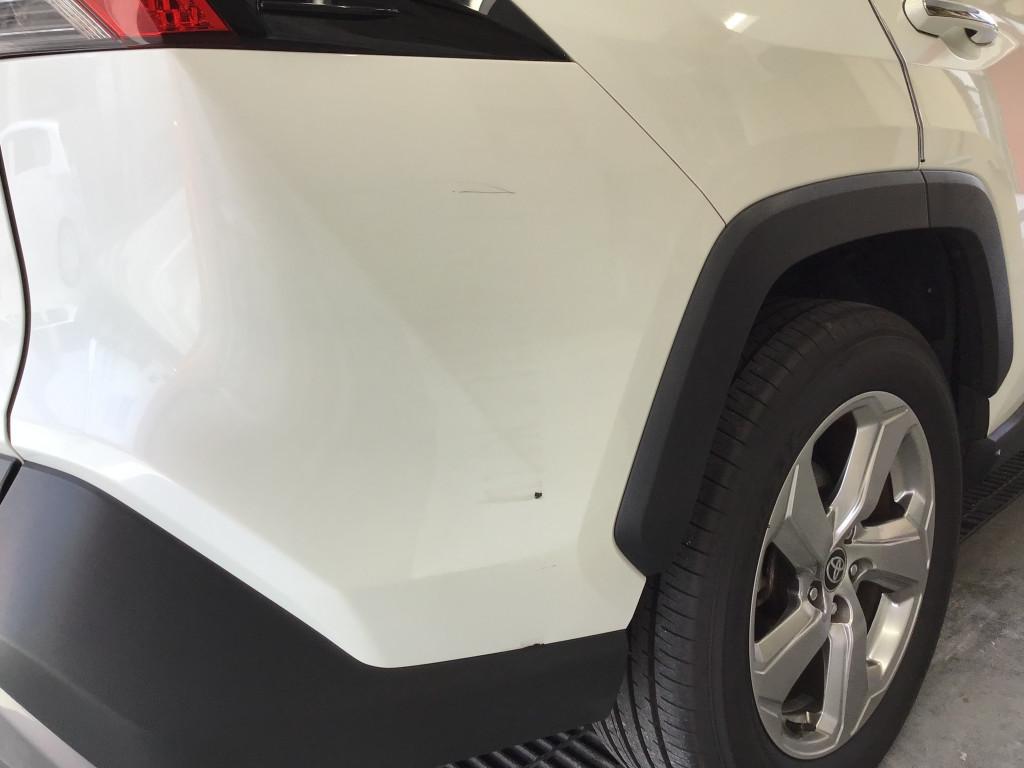  ＲＡＶ４ エグレ修理前