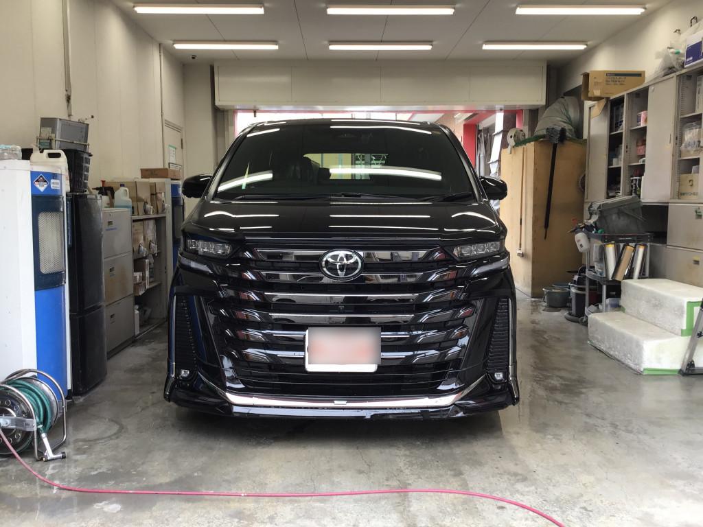トヨタ ヴェルファイア ドア へこみ