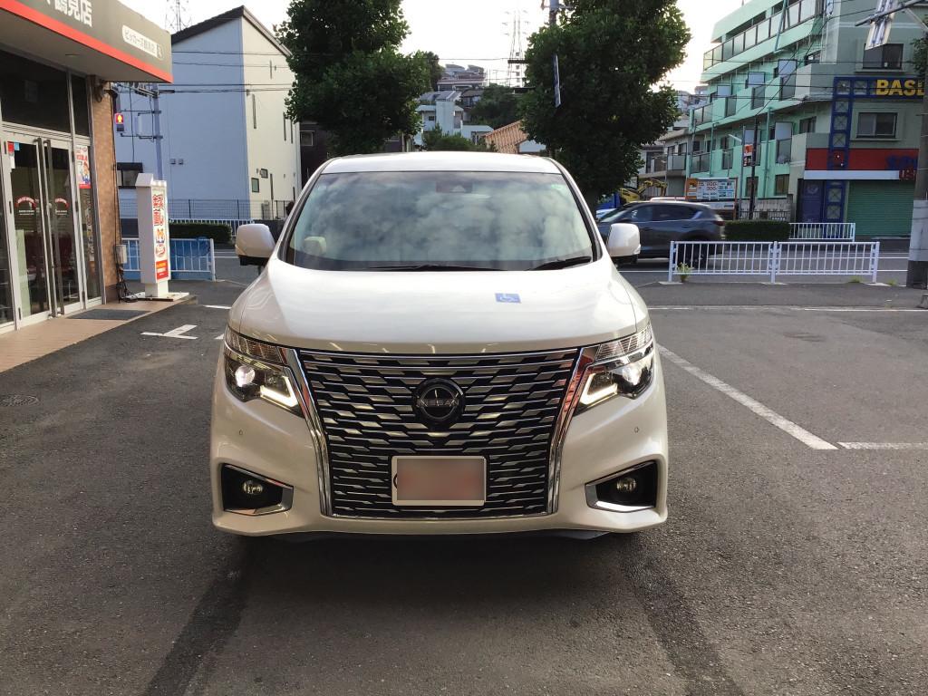 日産 エルグランド バンパー エグレ