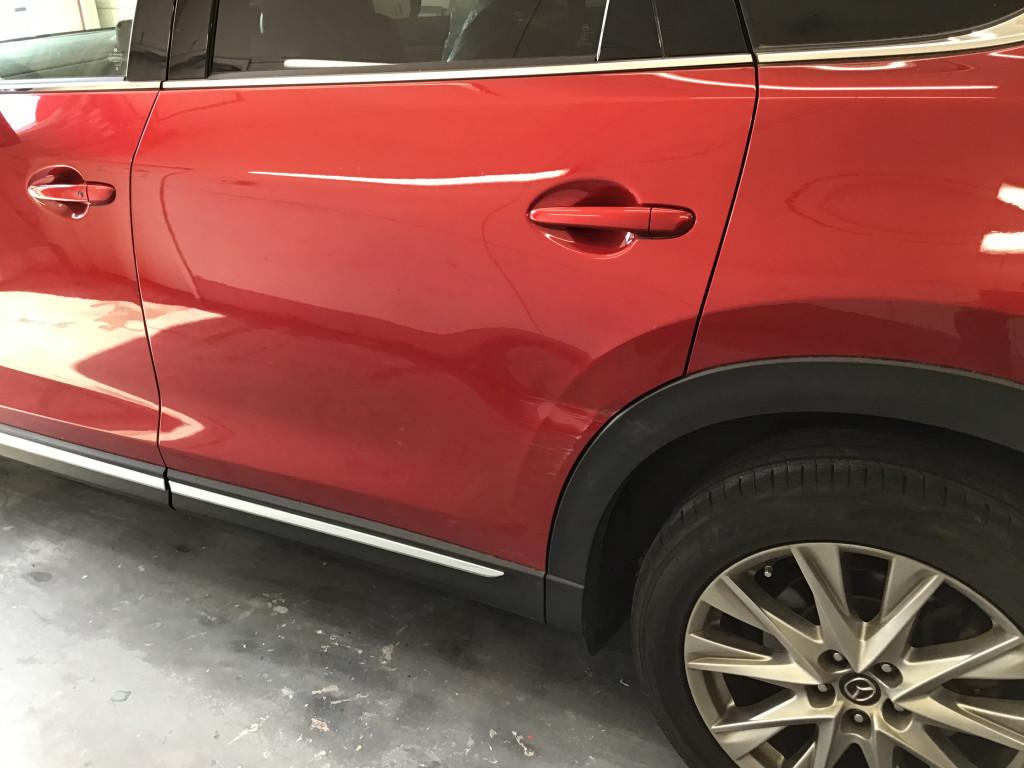  ＣＸ－８ へこみ修理前