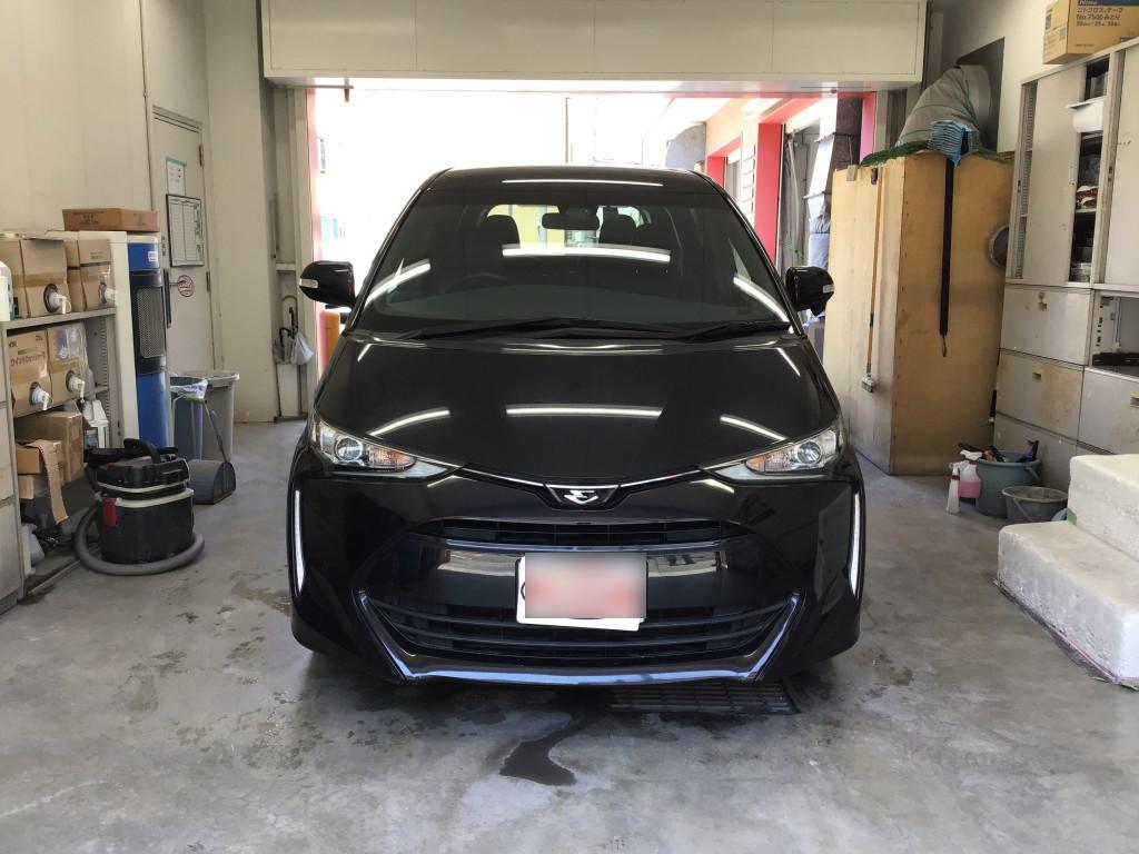 トヨタ エスティマ ドア へこみ