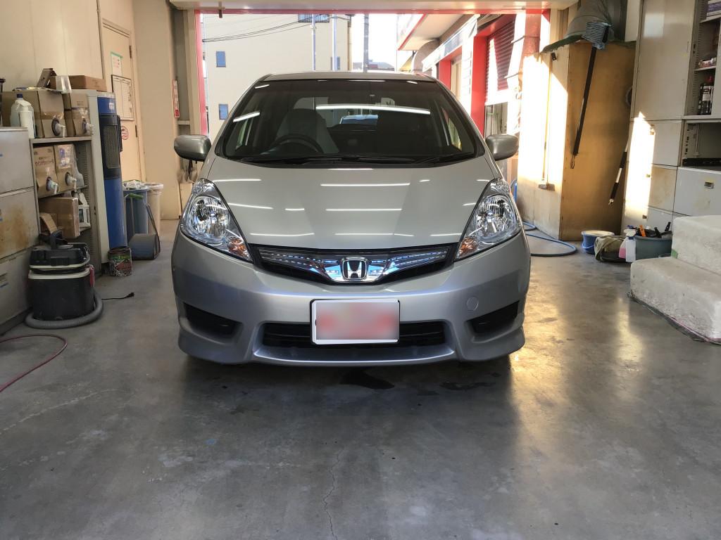 ホンダ フィット　シャトル ハッチバック へこみ