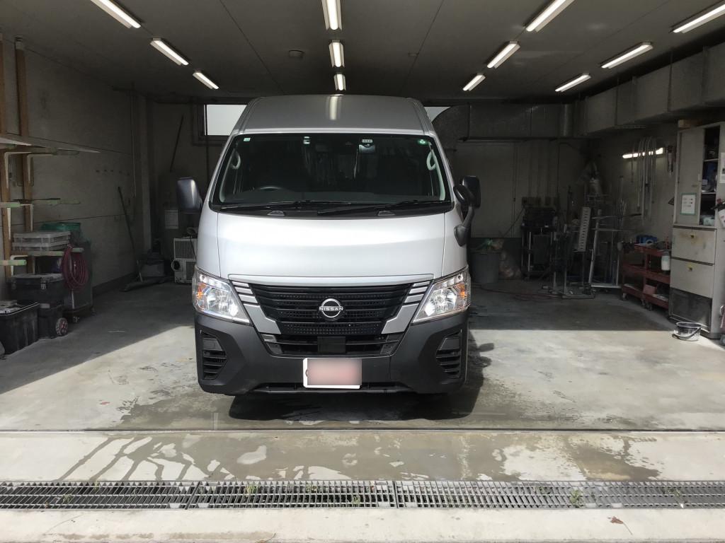 日産 キャラバンバン フェンダー へこみ