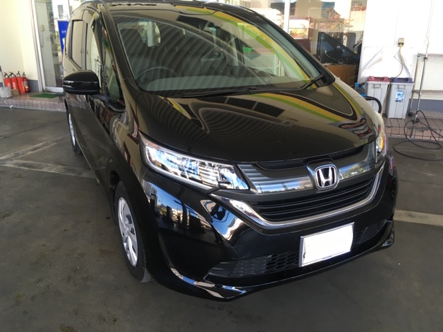 ホンダ フリード ハッチバック へこみ