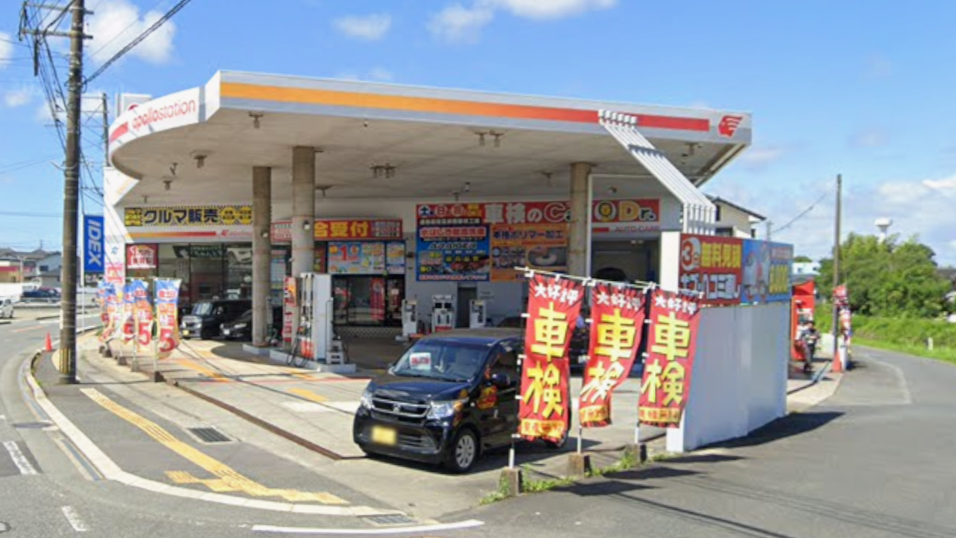 ピッカーズカードクター信愛通り店