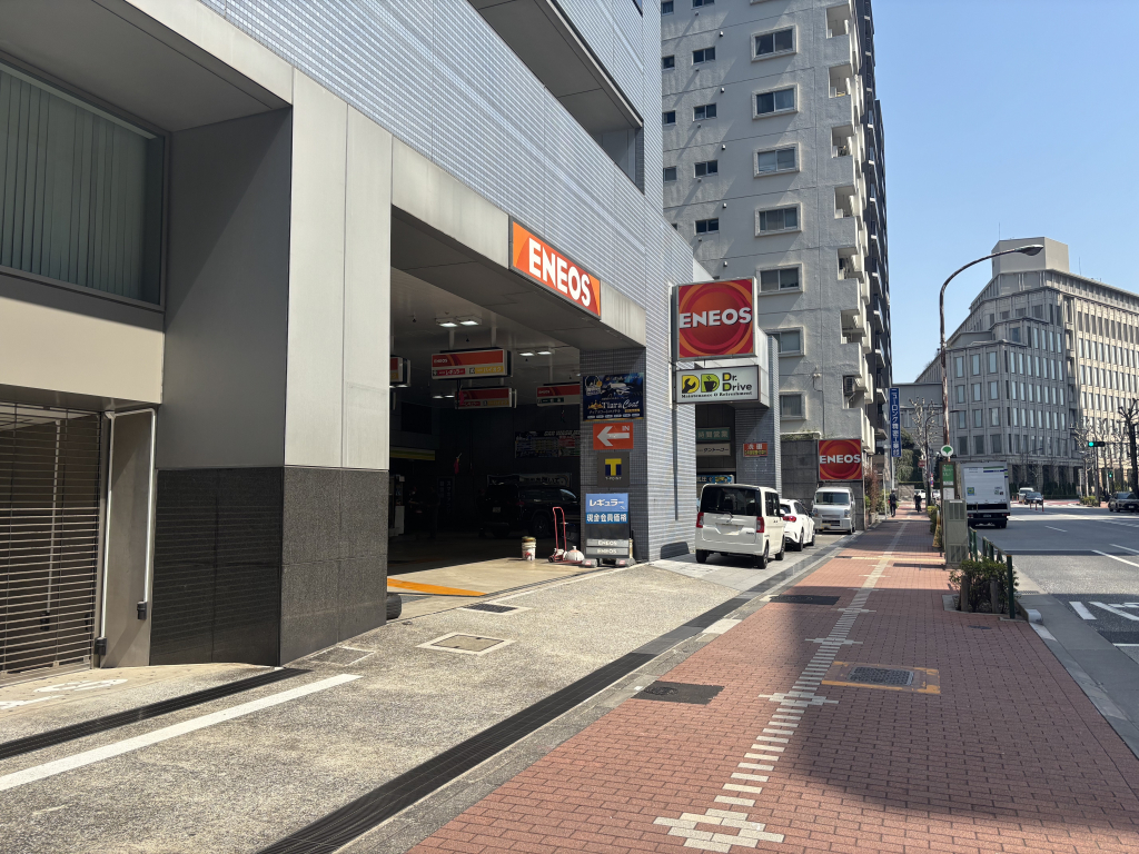 ピッカーズDr.Drive五反田大崎店外観