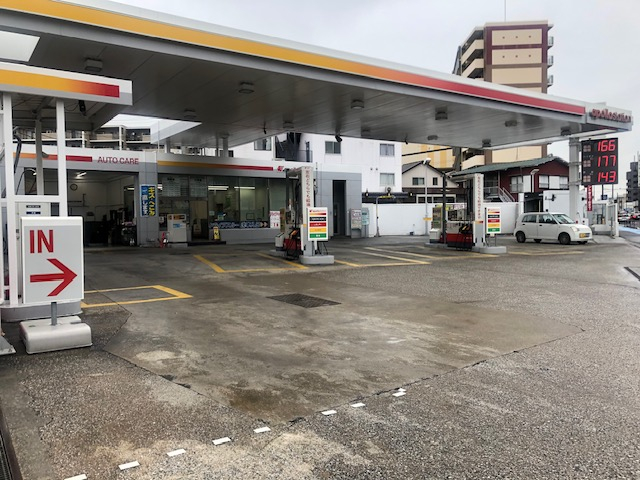 ピッカーズセルフR1川崎店